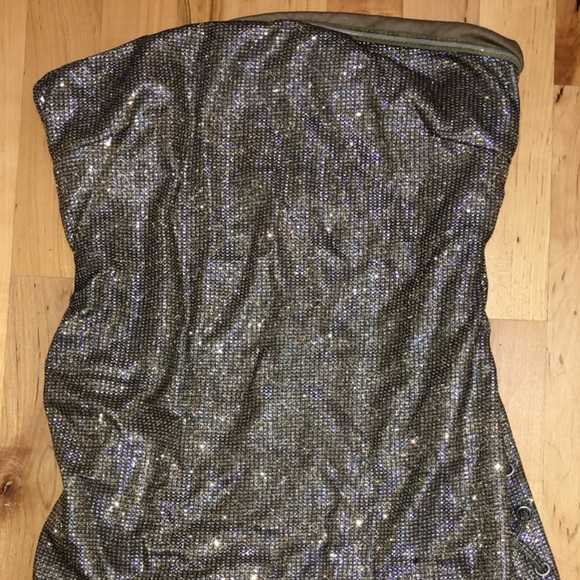 missguided x carli bybel mini sparkly dress - Picture 1 of 4